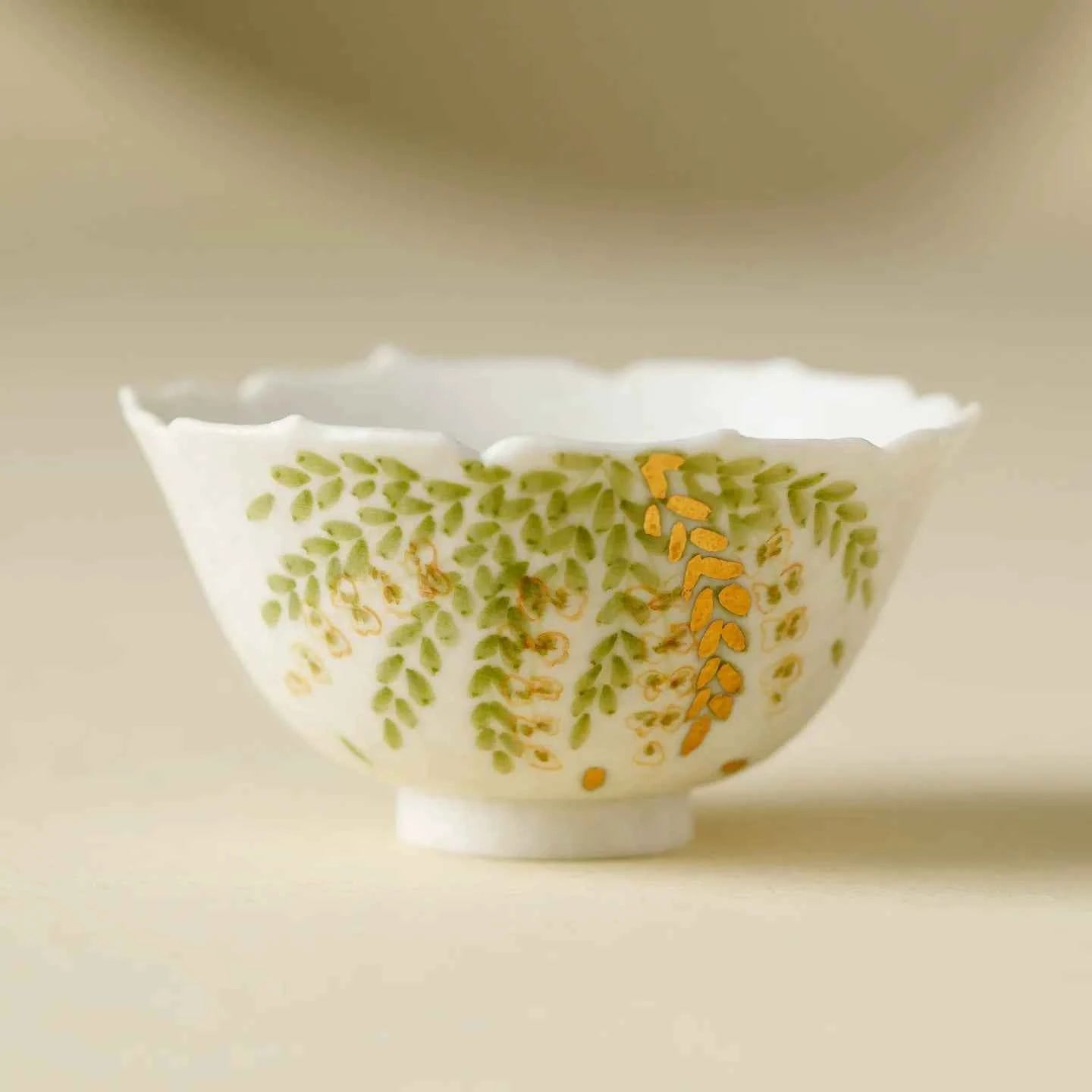 Handmade Ceramic Teacup with Green Leaf Design – 50ml Traditional Chinese Tea Cup